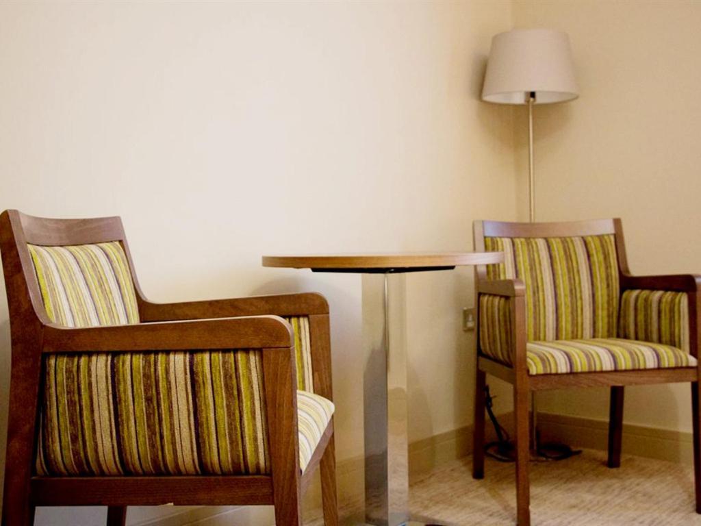 The White Hart Hotel Swindon Phòng bức ảnh