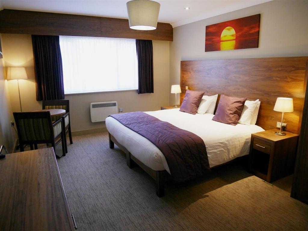 The White Hart Hotel Swindon Phòng bức ảnh
