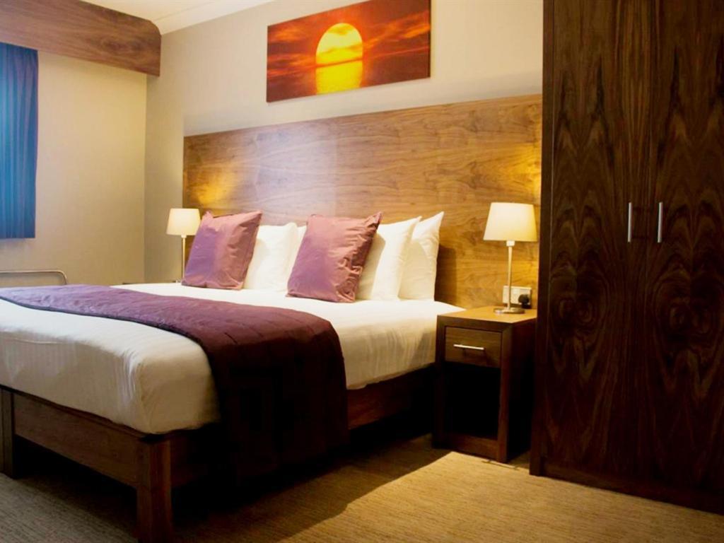 The White Hart Hotel Swindon Phòng bức ảnh